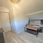 别墅 Maison ~Spa Privatif & Piscine~ Vieille Toulouse