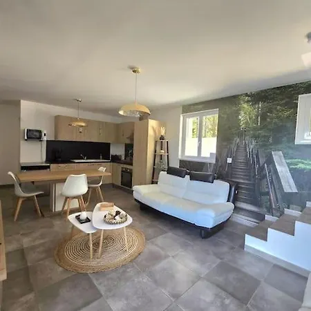 Вилла Maison Duplex Et Piscine Вьей-Тулуза